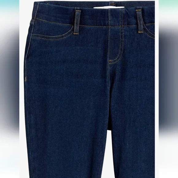 Amazon Essentials Women's Skinny Stretch Knit Jegging - Picture 6 of 12